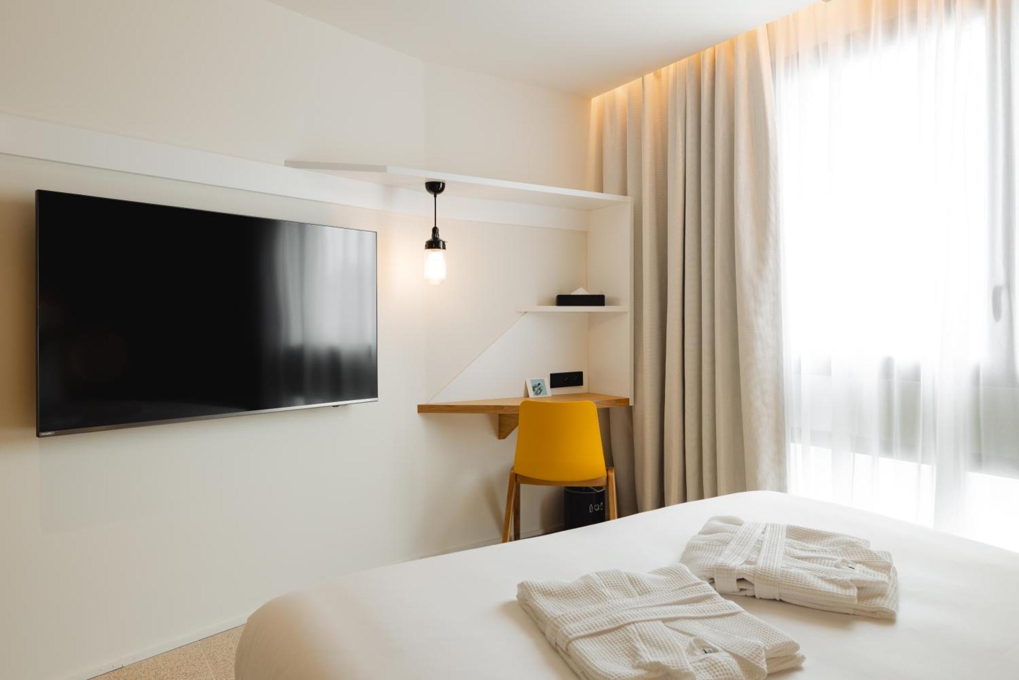 Bizipoz Hotel Saint-Jean-de-Luz Extérieur photo